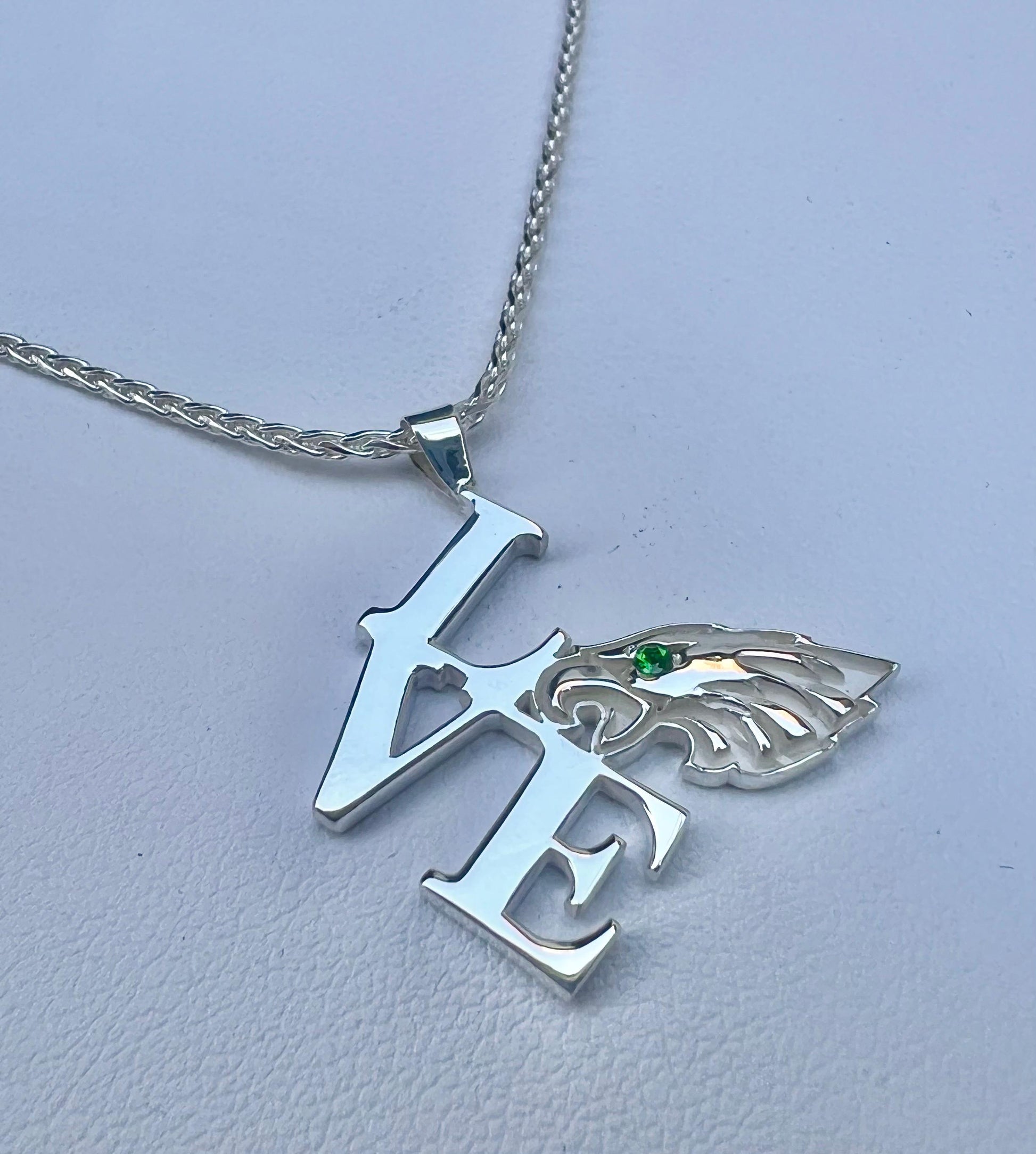 Philadelphia Eagles jewelry  Philly LOVE Pendant Eagles Necklace