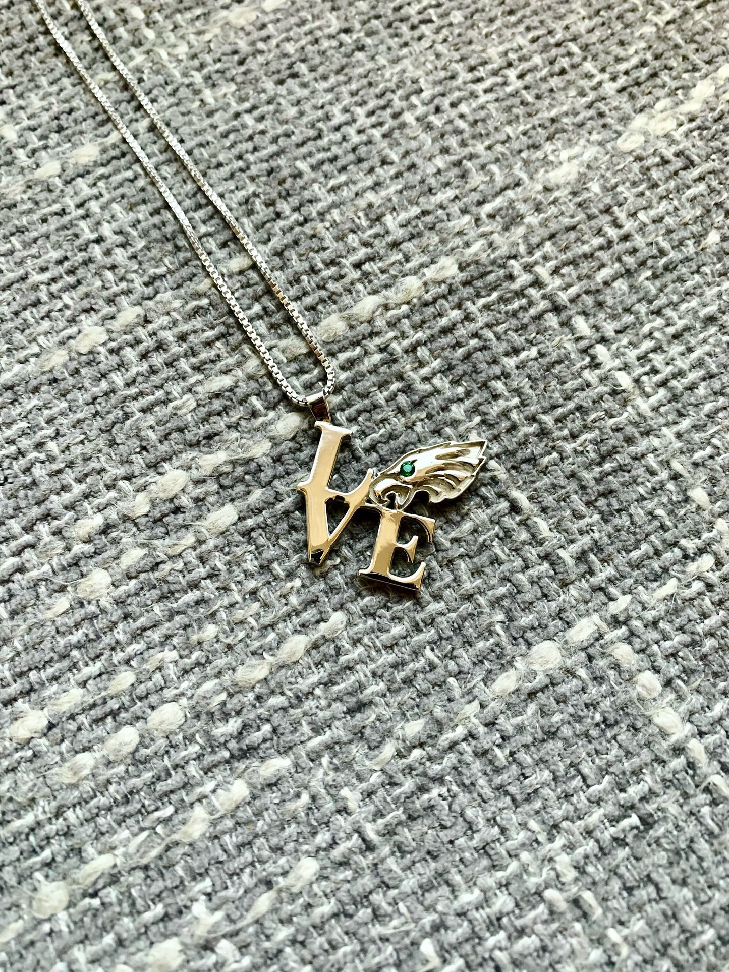 Philadelphia Eagles jewelry  Philly LOVE Pendant Eagles Necklace
