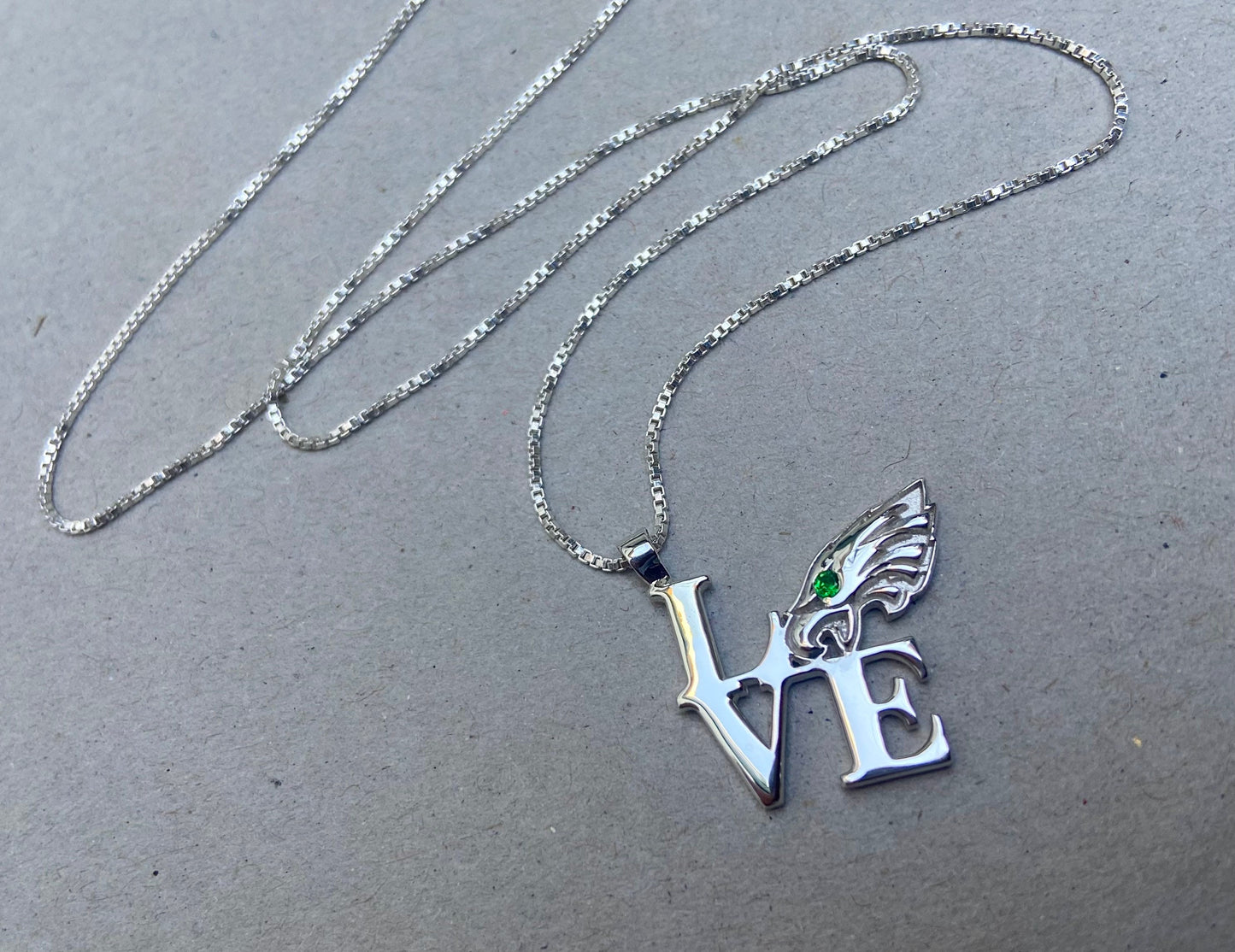 Philadelphia Eagles jewelry  Philly LOVE Pendant Eagles Necklace
