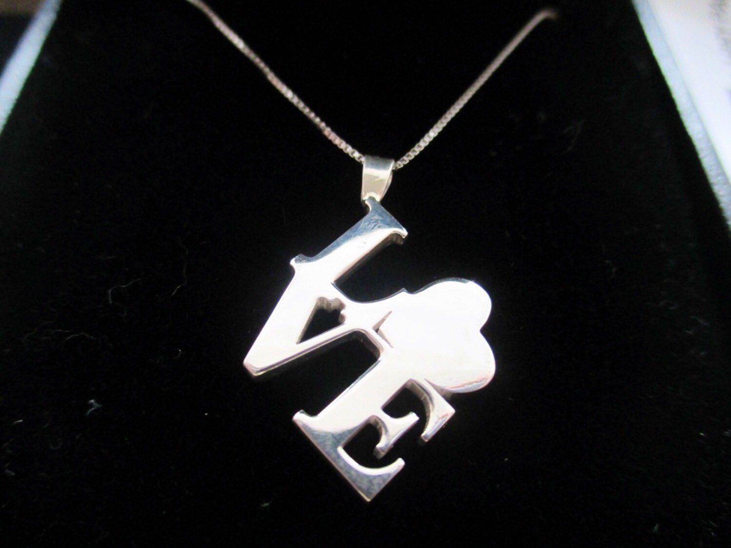 Sterling Silver LOVE Heart Pendant Necklace - Philadelphia Statue
